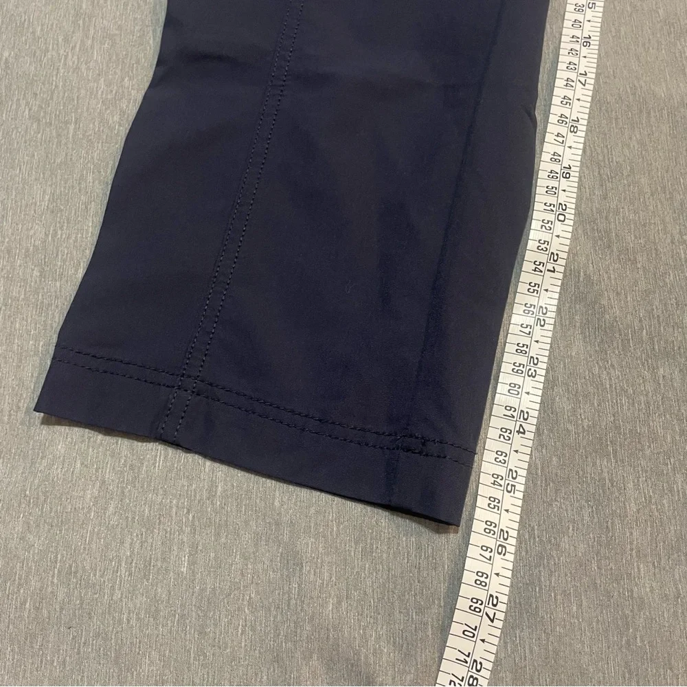 Kirkland Signature Travel Pants Size 10 Navy Blue Ankle Stretch Lightweight - Picture 9 of 11